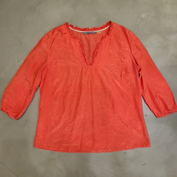 Boden Tops - [EUC] Boden Limited Edition Split Neckline 3/4 Sleeve Blouse Wrinkled Fabric